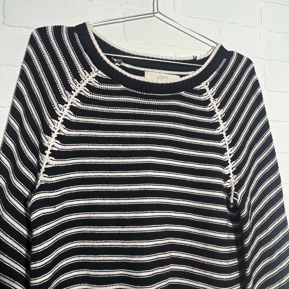 Ann Taylor LOFT 100% Cotton Sweater Black White Whipstitch Raglan Small - Picture 4 of 9